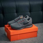 核心私 nike Run Swift 3 耐克网面减震跑步鞋 #经典版型焕新升级 透气稳固 鞋面在鞋口和鞋舌区域搭配经典接触点设计 易于穿脱 融入网眼布设计 塑