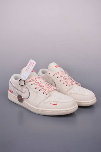 nike Jordan Air Jordan 1 Supreme联名 纯原大厂出品 极力推荐 定制鞋盒 大厂纯原品质出货 超高清洁度 皮料切割干净无任何毛边 细