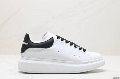 公司级意大利高奢品牌alexander Mcqueen亚历山大 麦昆 Sole Leather Sneakers低帮时装厚底休闲运动小白鞋 货号:462214