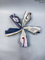 性价比耐克Nike Sb Dunk Low Retro 定制款 扣篮系列 复古低帮休闲运动滑板板鞋 采用脚感柔软舒适Zoomair气垫 有效吸收滑板等极限运动在