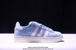 Adidas Originals Campus 00S 学院系列 面包风经典复古低帮百搭休闲运动板鞋这次 Adidas Originals 选择了以经典复古鞋型