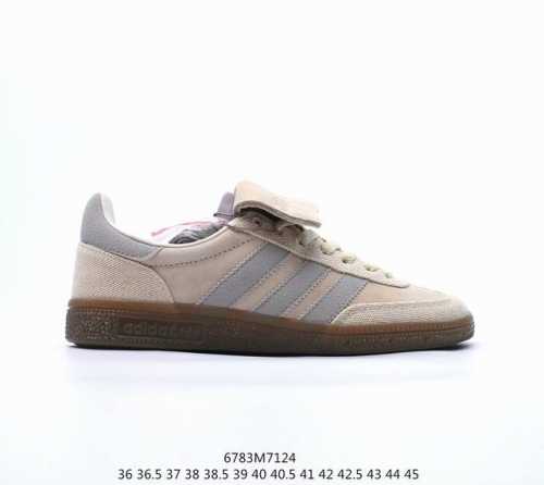 Adidas Handball Spezial 三叶草手球特别版圣帕特里克节联名款 全鞋采用yezzy500一样的皮料 进口长绒皮，特殊工艺技术 原盒包装 牛筋