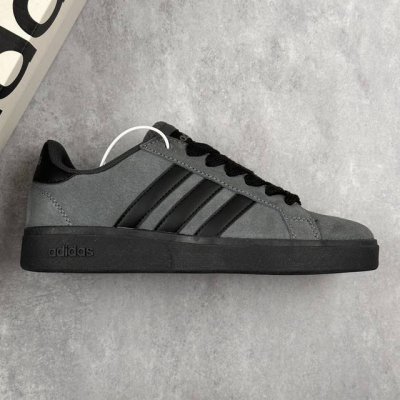 本地 核心私 阿迪达斯 Adidaslego 阿迪达 Adidas Grand Court Base 00S 懒蛋蛋联名款小白鞋 低帮运动休闲板鞋 一款经典而简
