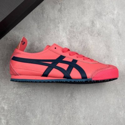 本地 核心私 公司级Onitsuka Tiger Mexico 66 鬼冢虎 低帮减震支撑低邦运动休闲鞋 这款鞋由皮革制成，具有鞋跟交叉加固设计，可提供更高的稳