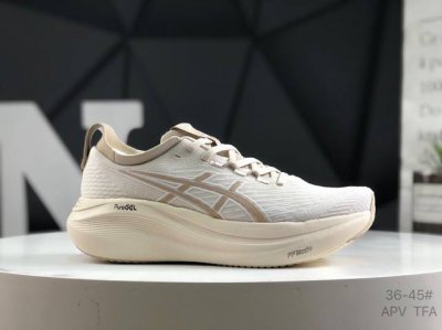 亚瑟士 Asics Gel-Nimbus 27 舒适防滑耐磨低帮休闲跑步鞋 鞋底采用了轻质发泡材料 并在后跟和前掌处采用了Asics亚瑟士核心科技-Gel缓震胶