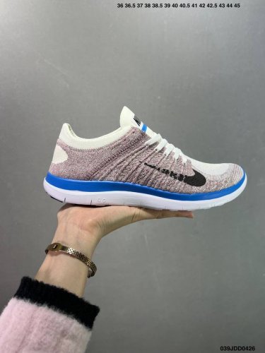 公司级耐克Nike Free 4.0 Flyknit 赤足4.0 轻跑鞋 质感新焕升级 专为短打跑造 鞋如面袜般子柔贴软合 结合性弹沙线 赋双予足众出的紧包密覆