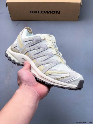salomon Xa Pro 3D Adv 萨洛蒙 户外越野跑鞋 鞋面采用Sensifit贴合技术 全方位贴合包裹脚型 鞋跟部鞋底牵引设计 提供强大的抓地性能