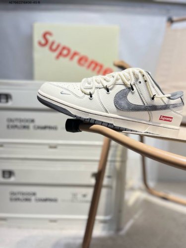 Nike Sb Dunk Low“Supreme联名” 周年高端定制 低帮休闲板鞋 定制鞋盒 超高清洁度 皮料切割干净无任何毛边 细节完美Yx5066 Ae76