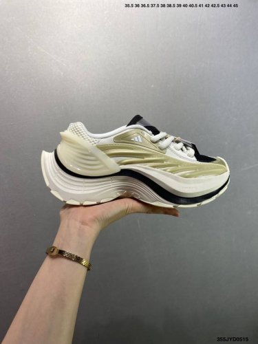 公司级Adidas Xlg Mtw系列 舒适防滑透气 低帮 阿迪达斯 休闲跑步鞋 货号:Js1501 尺码:35.5 36 36.5 37 38 38.5 39