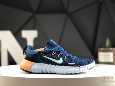 耐克 Nike Free Run 5.0 耐克 赤足5.0 轻便透气运动跑步鞋 类似袜子的Nike Free Run 5.0由至少20%的可回收材料制成，旨在从