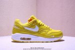 公司级Nike Air Max 1 耐克气垫 缓震 耐磨运动鞋 鞋身材质均选择皮革 织物 麂皮多种材质覆盖 保证质感的前提下 层次感也相当不错 带有开窗式 Ai
