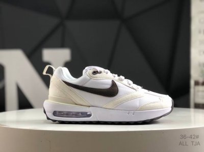 原150降130 公司级带半码 耐克 Nk Air Max Dawn 黎明系列低帮气垫百搭休闲运动慢跑鞋 采用柔软翻毛皮和透气梭织材料打造利落鞋面，中底和鞋跟融