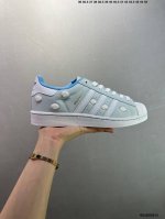 凯蒂猫 Hello Kitty X Ad Originals Superstar J”Embroidered Clouds“经典贝壳头系列低帮百搭休闲运动板鞋