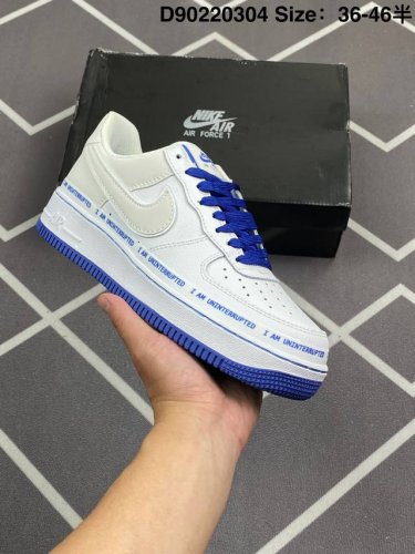 160 真标耐克Nike Air Force 1 Low 空军一号低帮百搭休闲运动板鞋。柔软、弹性十足的缓震性能和出色的中底设计，横跨复古与现代的外型结合，造就