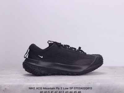 公司级耐克nike Acg Mountain Fly 2 Low Sp 山脉2代系列低帮户外登山越跑徒步休闲运动鞋 货号:Fz3311-001 尺码:40 40