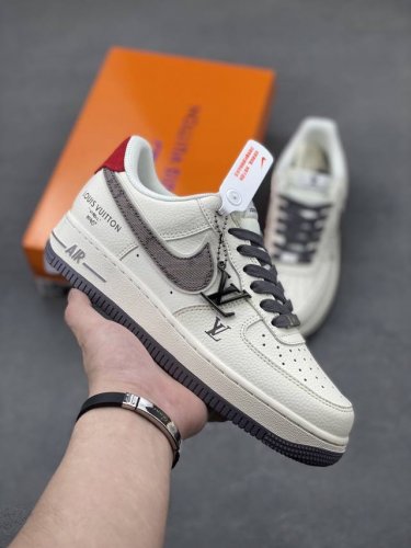 海外限量发售 公司级Nike Air Force 1 '07 Low 空军一号 低帮 运动鞋 休闲鞋 折边针车 工艺难度大 原楦头原纸板 原装鞋盒 定制五金配件