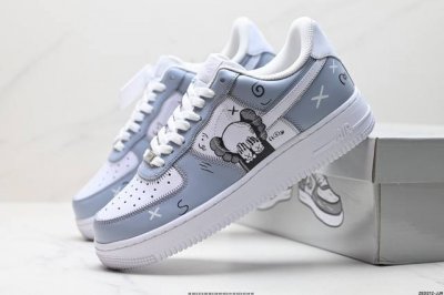 公司级Nike Air Force 1‘07 原楦头原纸板 打造纯正低帮空军版型 专注外贸渠道 全掌内置蜂窝气垫 原盒配件 原厂中底钢印、拉帮完美 货号:Cw2