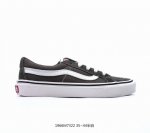 万斯 Vans Sk8-Low 经典款 小红书爆款低帮休闲帆布硫化板鞋 工艺：硫化1:1 重量1:1、真标、原钢印、材质标、鞋型标、合格证 尺码：35 36 3