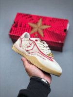 新款出货 Converse Run Star Trainer 舒适 防滑耐磨 低帮 训练鞋 男女同款 米红色 匡威下凡啦竟然出了德训鞋 想都不敢想竟然匡威 有德