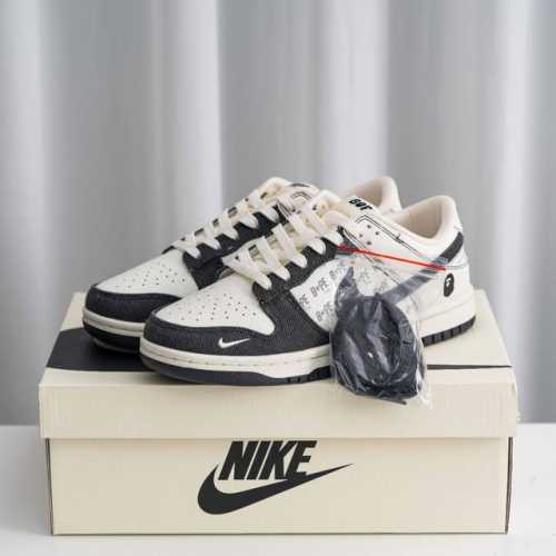 核心私 Nike Dunk 全套原楦原模倾力打造完美版型 独家原厂航空铝磨具打磨大底 鞋头坡度极致还原 无解鞋型 原盒原配 圈内天花板工艺 原厂冲刀 超高清洁度