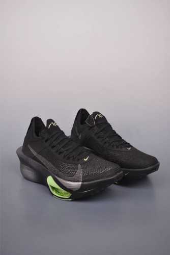 340 Nk Air Zoom Alphafly Next% 3 2025 减震马拉松跑步鞋 内置真碳 首次通过一体式鞋底 替代了后跟和前足分离的设计 让双脚