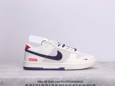 耐克nike Sb Dunk Low Pro 复古低帮 真标 休闲运动滑板板鞋。采用脚感柔软舒适zoomair气垫，有效吸收滑板等极限运动在落地时带来的冲击力，