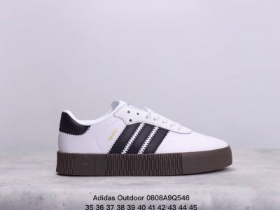 阿迪达斯 Adidas 三叶草 Outdoor 经典三条杠复古休闲运动板鞋春夏时尚简约小白鞋男女鞋情侣鞋 类型：男女鞋 货号：Aq1134 xm0808Q546