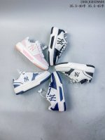 公司级Mlb 24Ss 此款在产品设计上，Mlb不仅融合了美国职业棒球大联盟的各当家球队，更结合了棒球运动中的各个元素。 货号：3Asxcmm4N-50Nys