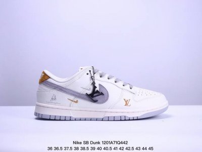 耐克nike Sb Dunk Low Sb 扣篮系列复古低帮休闲运动滑板板鞋。采用脚感柔软舒适zoomair气垫，有效吸 收滑板等极限运动在落地时带来的冲击力，