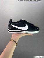 Nike Classic Cortez 耐克经典轻便舒适阿甘鞋休闲跑步鞋运动鞋 纯粹而执着的精神 使得Cortez种在了一代人的心里 无论是否喜欢它复古的鞋型