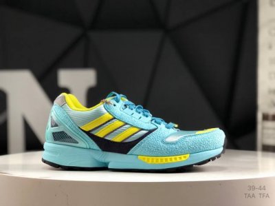 阿迪达斯 Adidas Zx8000 缓震运动鞋轻便透气休闲鞋 自 0年代中期问世以来，Zx 8000受到了众多收藏家的追捧。现在，你也有机会感受它的魅力。穿上