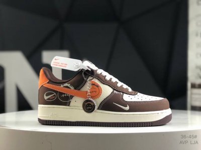 公司级带半码 耐克 Nike Air Force 7 Low 空军一号 低帮 运动鞋 休闲鞋 折边针车 工艺难度大 原楦头原纸板 原装鞋盒 定制五金配件 内置全