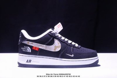 310 耐克 Nike Air Force 1 '07 Low 2025新年新款 空军一号含气垫 小白鞋 低帮百搭厚底增高休闲运动板鞋。柔软、弹性十足的缓震性能