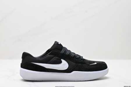 真标耐克Nike Sb Force 58低帮休闲板鞋 是一款将前沿创新带入街头的单品 它具有硫化杯底 具有出色的耐用性和灵活性 使用帆布和绒面革 在饰面上放置通 - 点击图像关闭