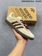 公司级阿迪达斯三叶草Adidas Originals Samba Og 桑巴舞系列绅士德训足球风百搭低帮休闲运动板鞋 货号:Ji2732 尺码:36 36.5