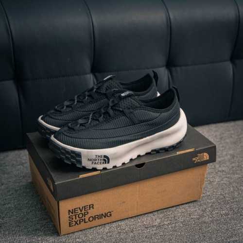 核心私 The North Face 北面 户外防水耐磨徒步 护脚踝登山鞋 具有出色的抓地力和稳定性 在户外越野中勇往直前 回弹性中底具有出色的缓震效果 高性能