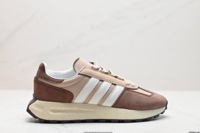 公司级阿迪达斯Adidas Retropy E5 W.R.P 三叶草新款运动休闲爆米花跑鞋 新款低帮经典运动鞋以70年代经典跑步鞋为灵感 新鲜演绎复古造型 搭载