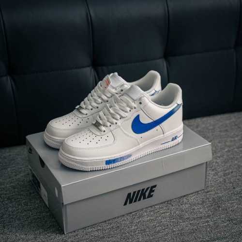 核心私 Air Force 1 原装级别 原楦头原纸板 打造纯正空军版型专注外贸渠道 全掌内置蜂窝气垫 原盒配件 原厂中底钢印、拉帮完美 货号：Zh0316 0