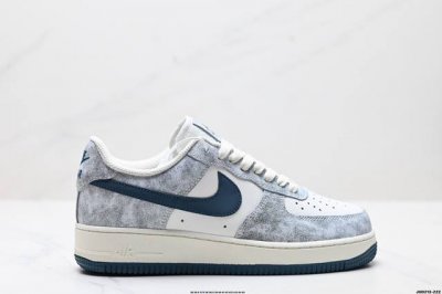 公司级Nike Air Force 1‘07 Lv8 原楦头原纸板 打造纯正低帮空军版型 专注外贸渠道 全掌内置蜂窝气垫 原盒配件 原厂中底钢印、拉帮完美 货号