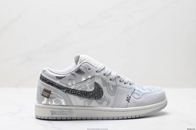 公司级Nike Air Jordan 1 Low aj1乔1低帮休闲板鞋 同步官方配色 市场唯一独家头层皮打造 原鞋原档案开发 原厂皮料 原档冲孔鞋头 正确满胶