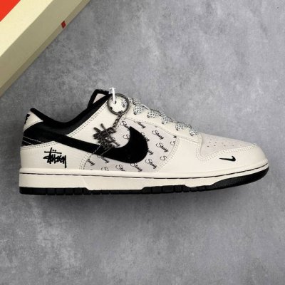 本地290 核心私 nk Sb Dunk Low 斯图西联名-猪八黑勾 周年高端定制 低帮休闲板鞋 #定制鞋盒 大厂纯原品质出货 超高清洁度 皮料切割干净无任何