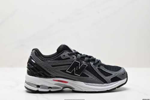 公司级New Balance M1906系列复古单品宝藏老爹鞋款 公司级版本复古元素叠加 质感超级棒 楦版型材料细节做工精细 作为Nb最经典的档案鞋型之一 与2