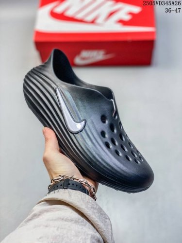 36-47 组合底Nike Reactx Rejuven8 耐克 简约舒适 洞洞鞋 由兼具轻便性和耐用性的Eva泡沫打造 拖鞋的外观十分吸引人 融合了舒适与时尚