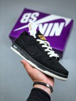 史诗级版本] Nike Dunk Sb Night Raid 黑色 原装头层材料 独家版型蒸餾加工帶來的是更好的视觉和脚感体验大厂纯原品质出货 清洁度 电绣工艺