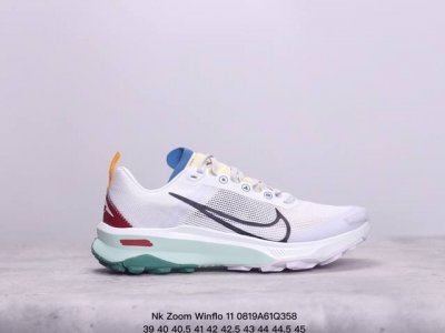 nk Zoom Winflo 11 登月网面透气运动休闲缓震跑步鞋 #内置气垫 采用改良版网眼布和增加泡棉设计，专为驾驭耐力跑而设计，出色的缓震性能可助力你心无