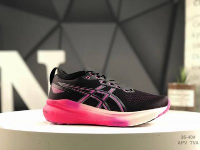 180 Gel-Venture 6 系列城市休闲运动跑步鞋时尚复古老爹鞋 Gel- Venture6跑鞋是越野跑者的多功能选择。专为喜欢户外运动的人士设计，这款