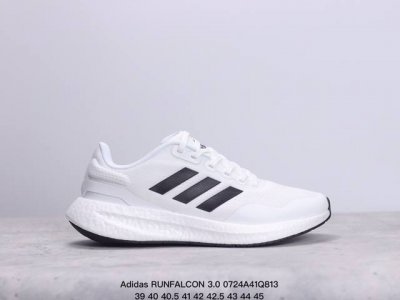 公司级adidas Runfalcon 3.0 阿迪达斯轻盈跑鞋 这款运动鞋凭借织物面料和舒适外底的优势力求一步一适意，为双足带来持续的能量体验任你随时开启活力