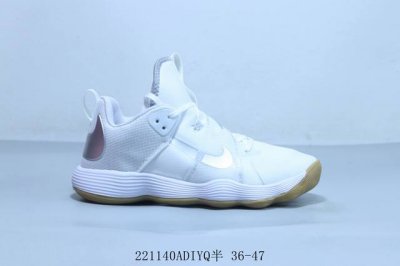 Nike Hyperdunk 2024 绝迹经典的实战神鞋 全掌React 减震中底 提供极佳的反馈与减震 全编织鞋面 全新复刻市价已经疯狂 品相完美 好价让你