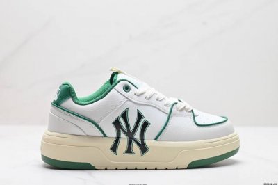 真标ss春季学院穿搭爆款korea韩国限定，联乘ny美国榄球洋基队 Mlb Chunky Liner New York Yankees学长鞋系列低帮老爹风轻量增