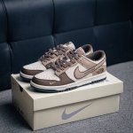360 核心私 Nike Dunk 全套原楦原模倾力打造完美版型 独家原厂航空铝磨具打磨大底 鞋头坡度极致还原 无解鞋型 原盒原配 圈内天花板工艺 原厂冲刀 超